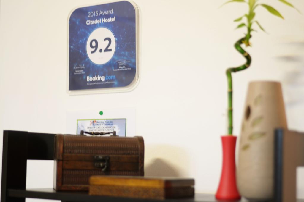 Citadel Hostel Alba Iulia Buitenkant foto
